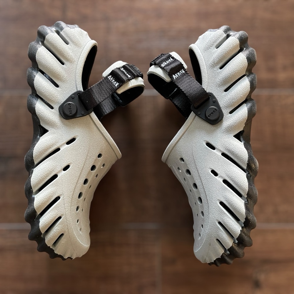 ‼️SOLD‼️CROCS Echo Reflection • Size 6 Men 8 Women - Picture 4 of 10